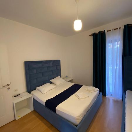 Enia'S Room Sarande Luaran gambar